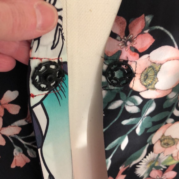 NWT Charlie B Reversible Kimono Wrap size Small - Picture 8 of 14